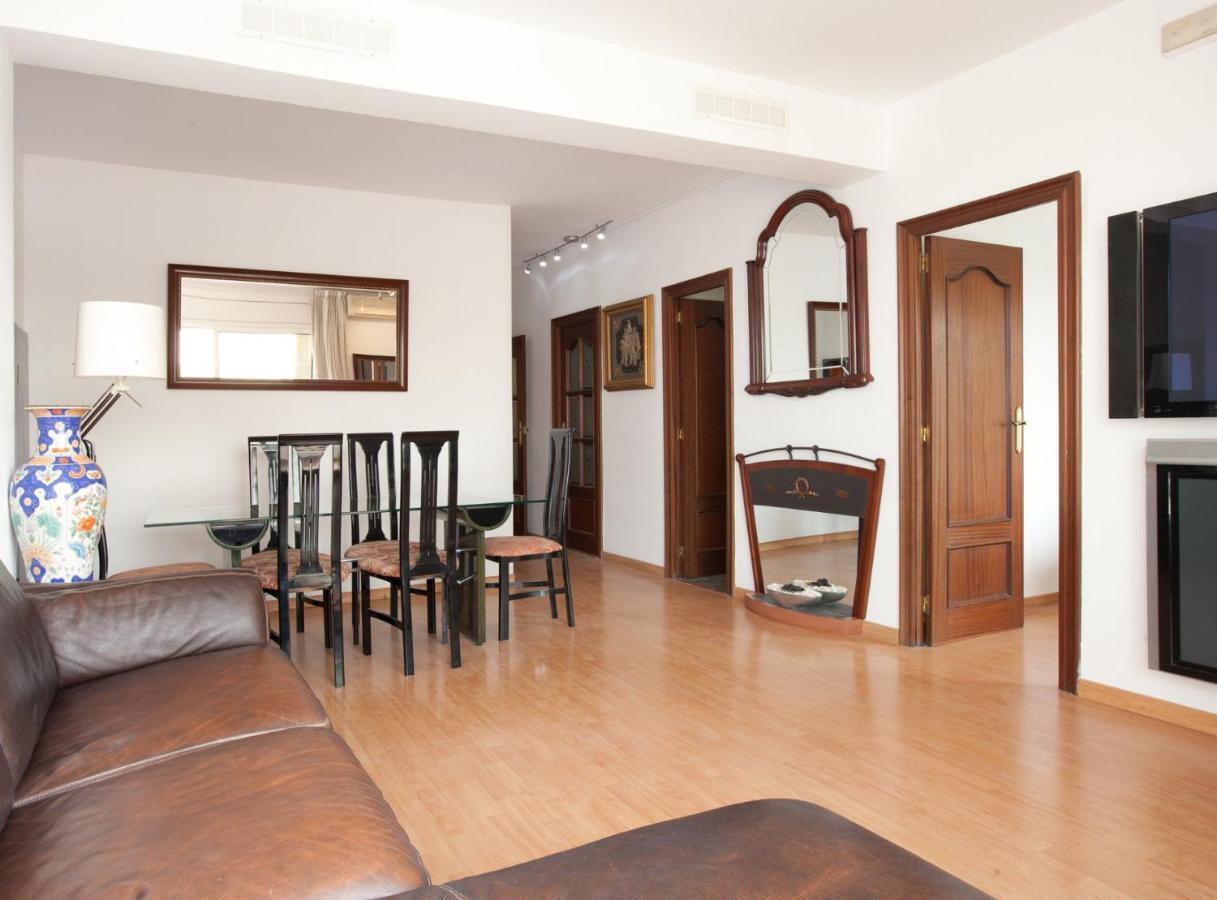 Rambla Cat - Penthouse With Terrace Apartment บาร์เซโลนา ภายนอก รูปภาพ